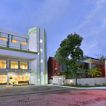 Whiz Prime Hotel Sudirman Cilacap Dış mekan fotoğraf