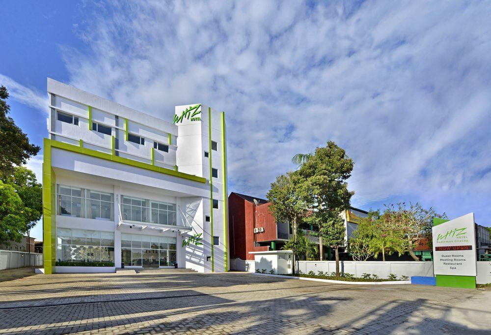 Whiz Prime Hotel Sudirman Cilacap Dış mekan fotoğraf