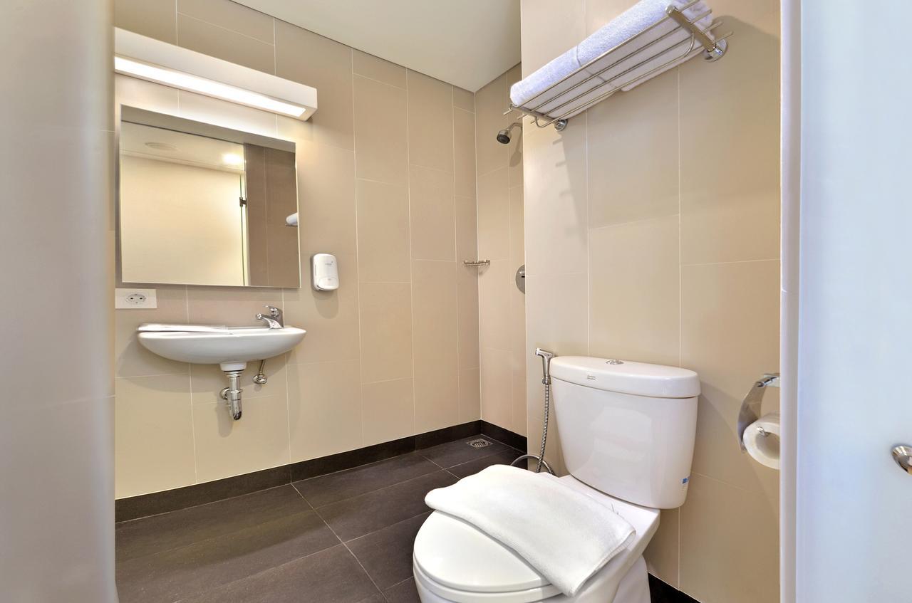 Whiz Prime Hotel Sudirman Cilacap Dış mekan fotoğraf